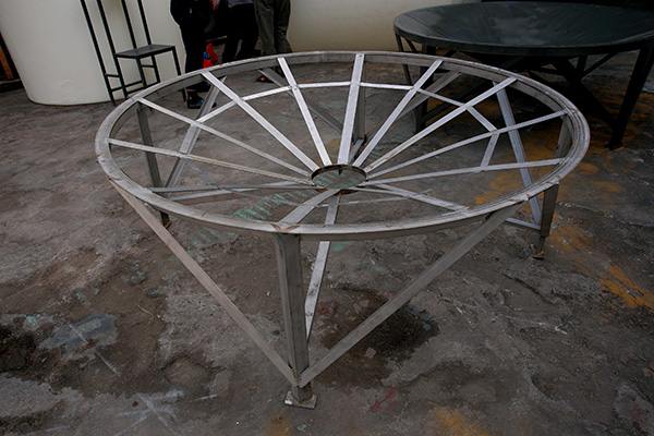 不锈钢架未铺板