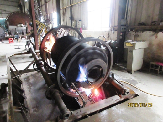 生产设备 滚塑机台(3-15吨)